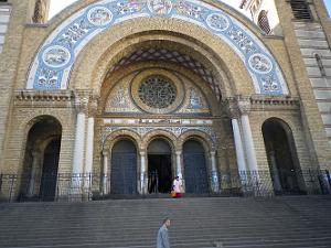 717 la cathedrale